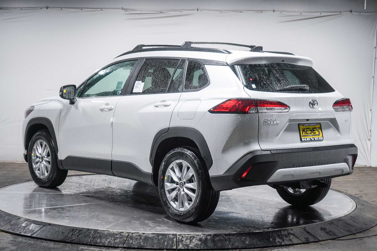 Thumbnail: 2025 Toyota Corolla Cross - 2