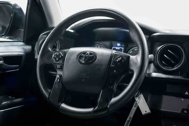 Thumbnail: 2019 Toyota Tacoma - 15