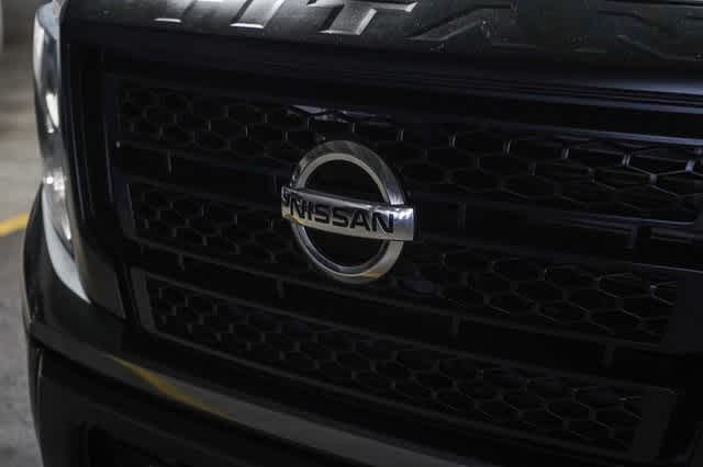 Thumbnail: 2021 Nissan Titan - 9