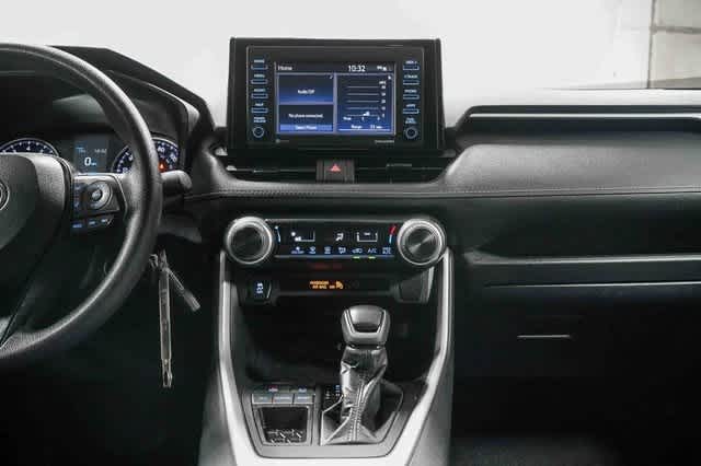 Thumbnail: 2021 Toyota RAV4 - 13