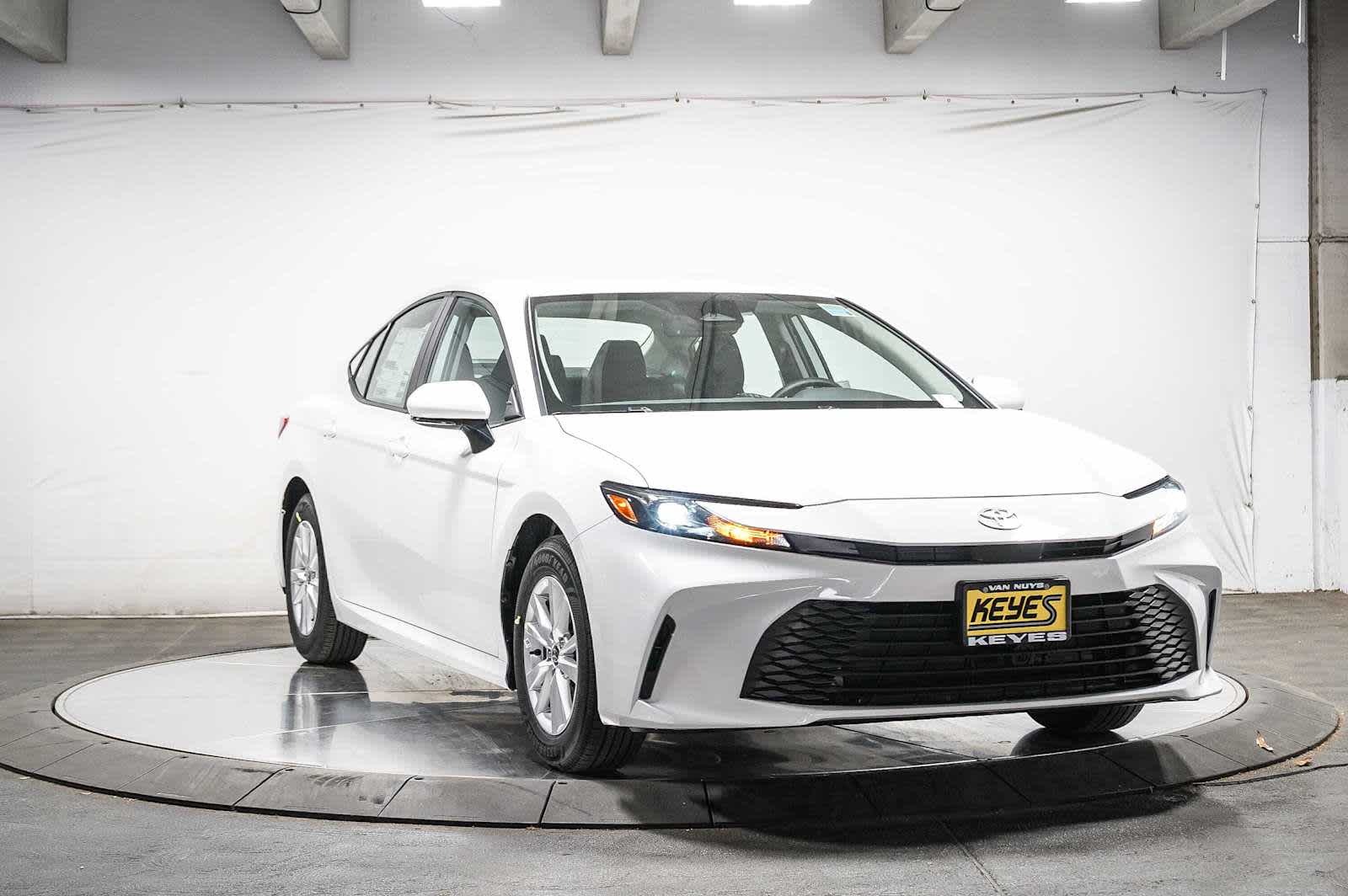 Thumbnail: 2026 Toyota Camry - 5