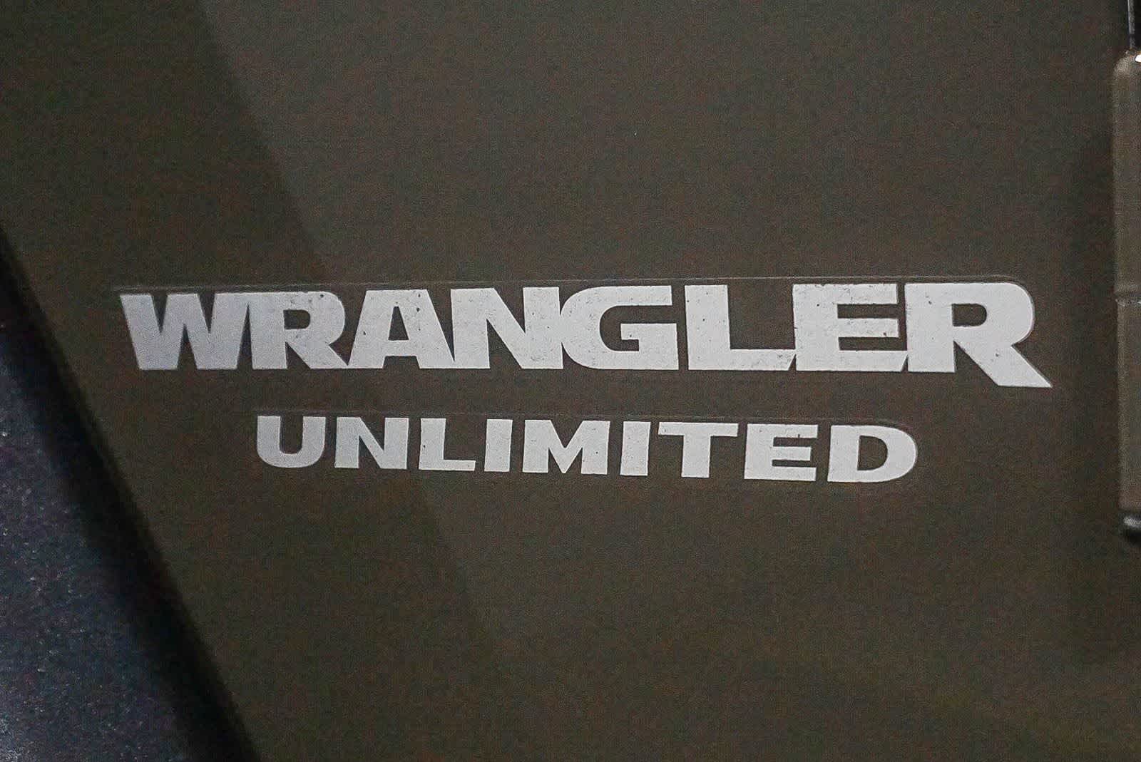 Thumbnail: 2016 Jeep Wrangler - 11
