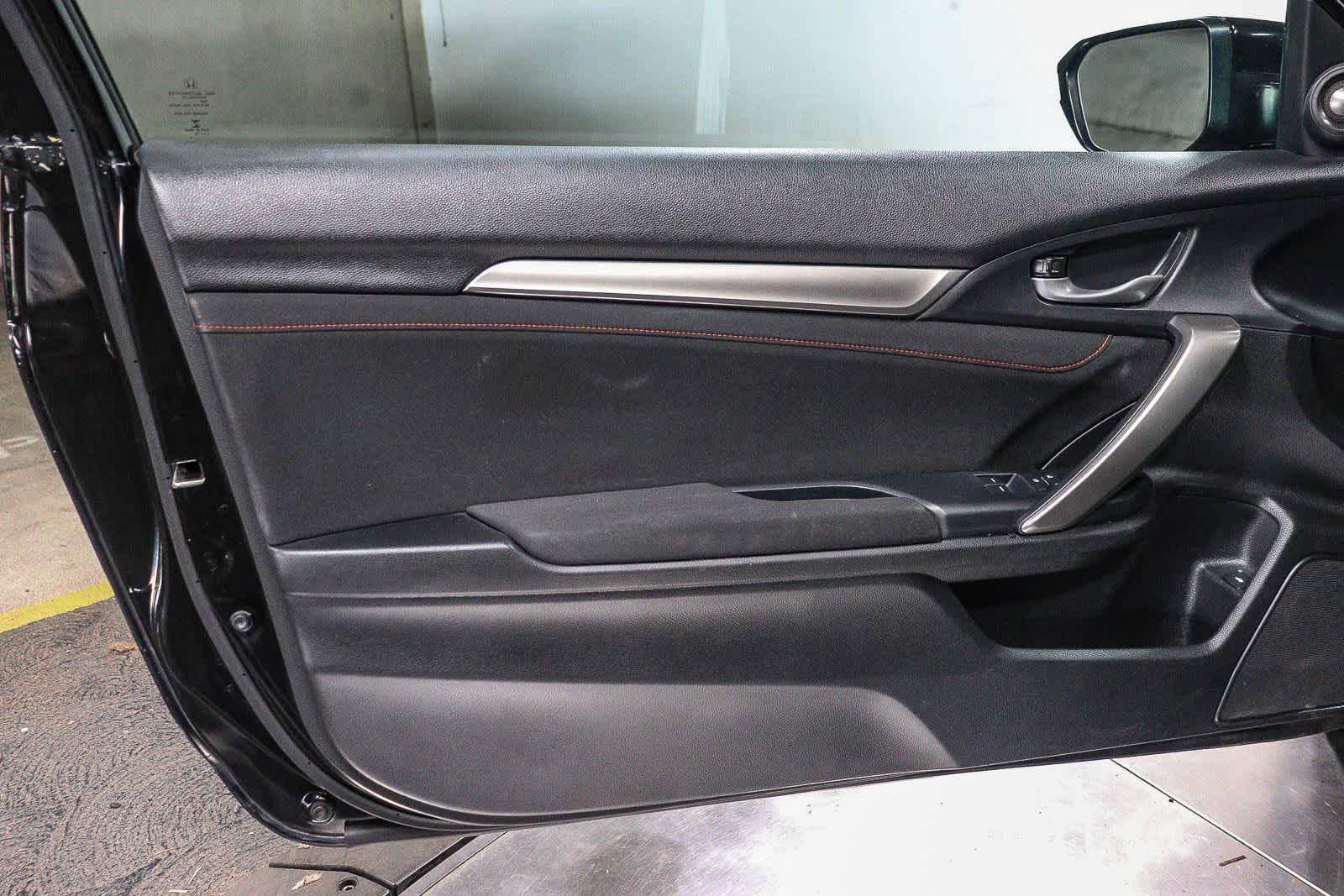 Thumbnail: 2019 Honda Civic - 23