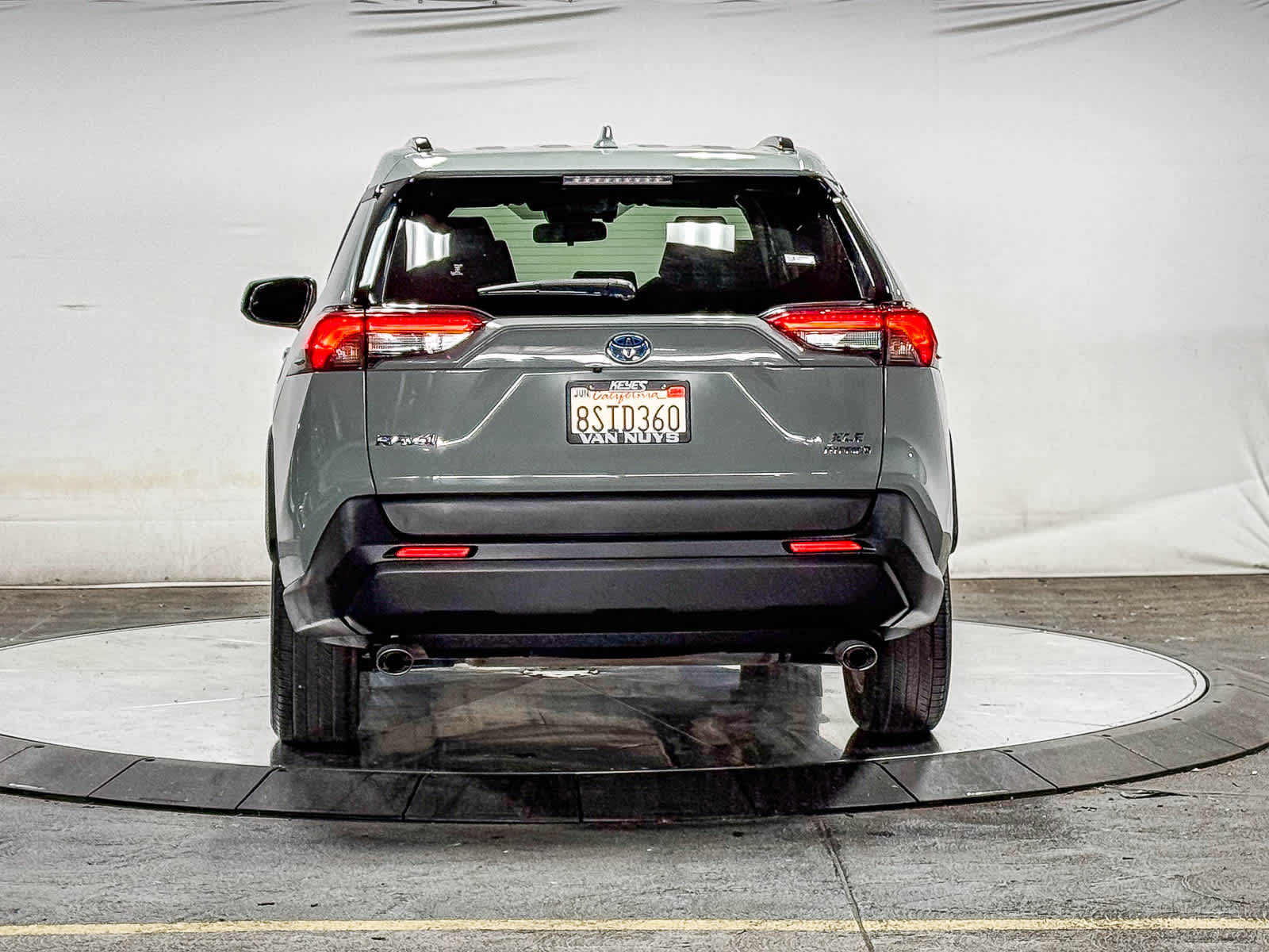 Thumbnail: 2020 Toyota RAV4 - 4
