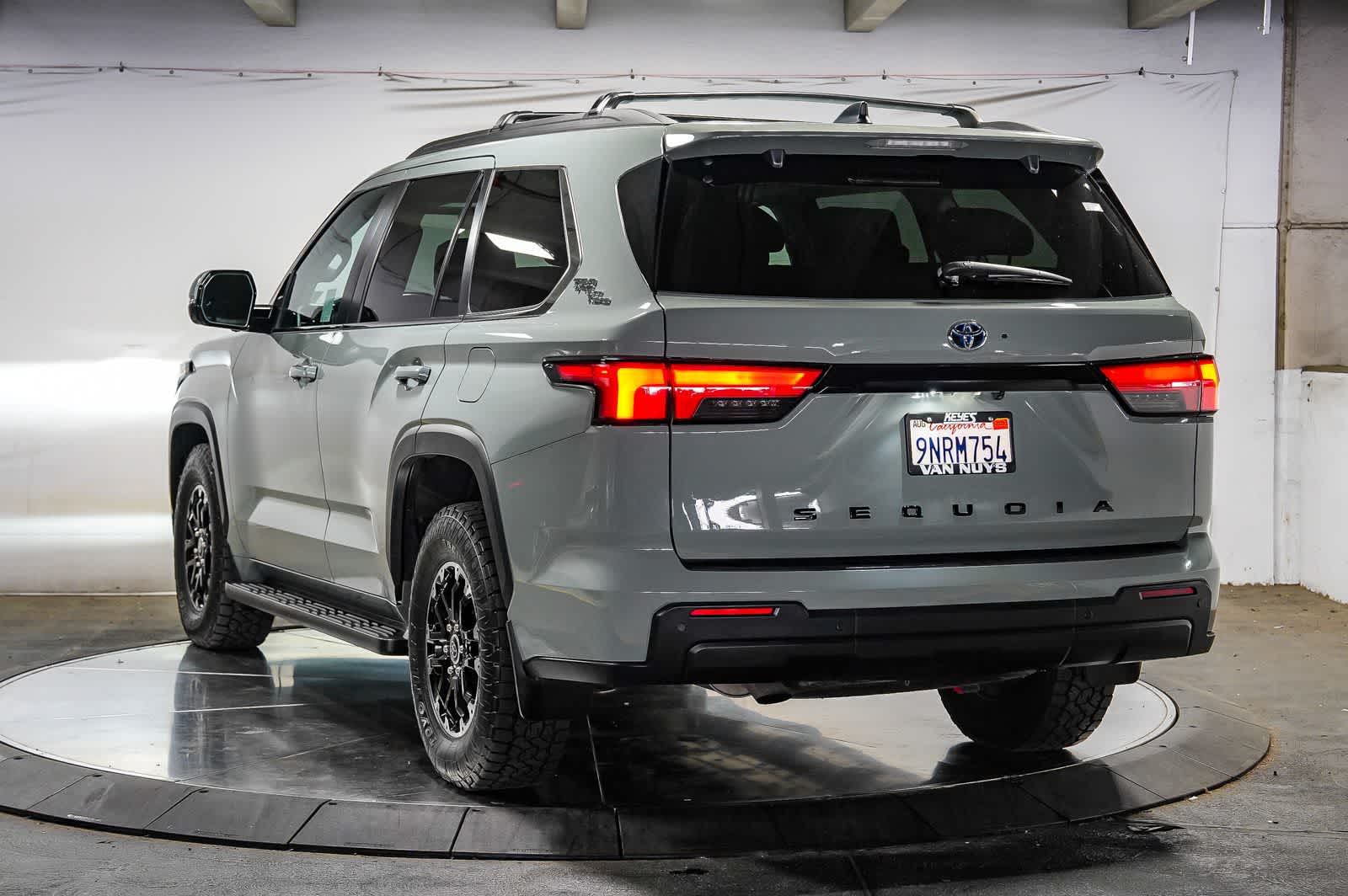 Thumbnail: 2024 Toyota Sequoia - 2