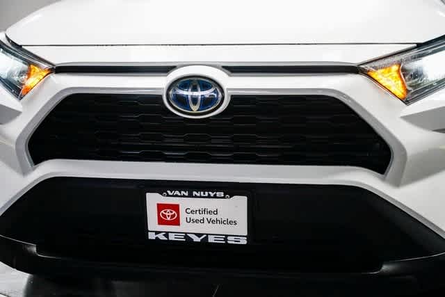 Thumbnail: 2021 Toyota RAV4 - 9