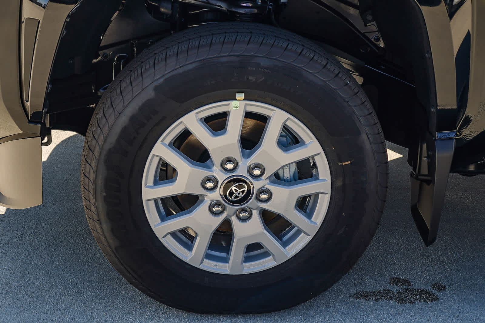 Thumbnail: 2025 Toyota Tacoma - 10