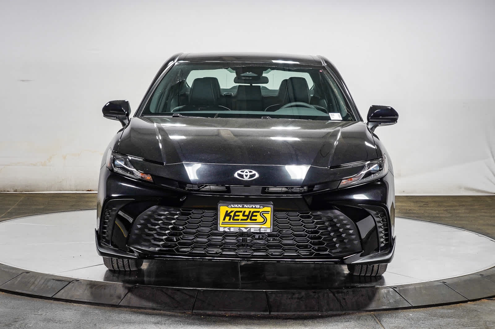 Thumbnail: 2025 Toyota Camry - 6