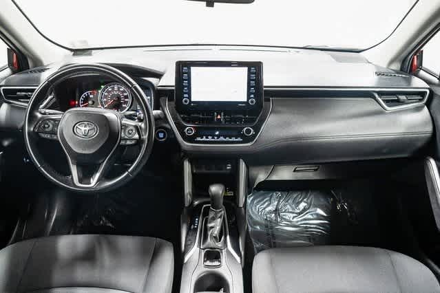 Thumbnail: 2022 Toyota Corolla Cross - 13