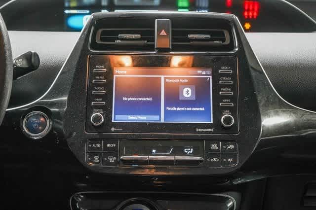 Thumbnail: 2021 Toyota Prius - 14