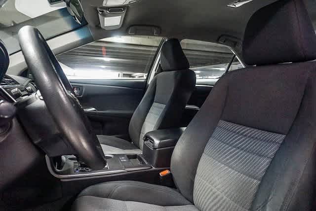 Thumbnail: 2017 Toyota Camry - 19