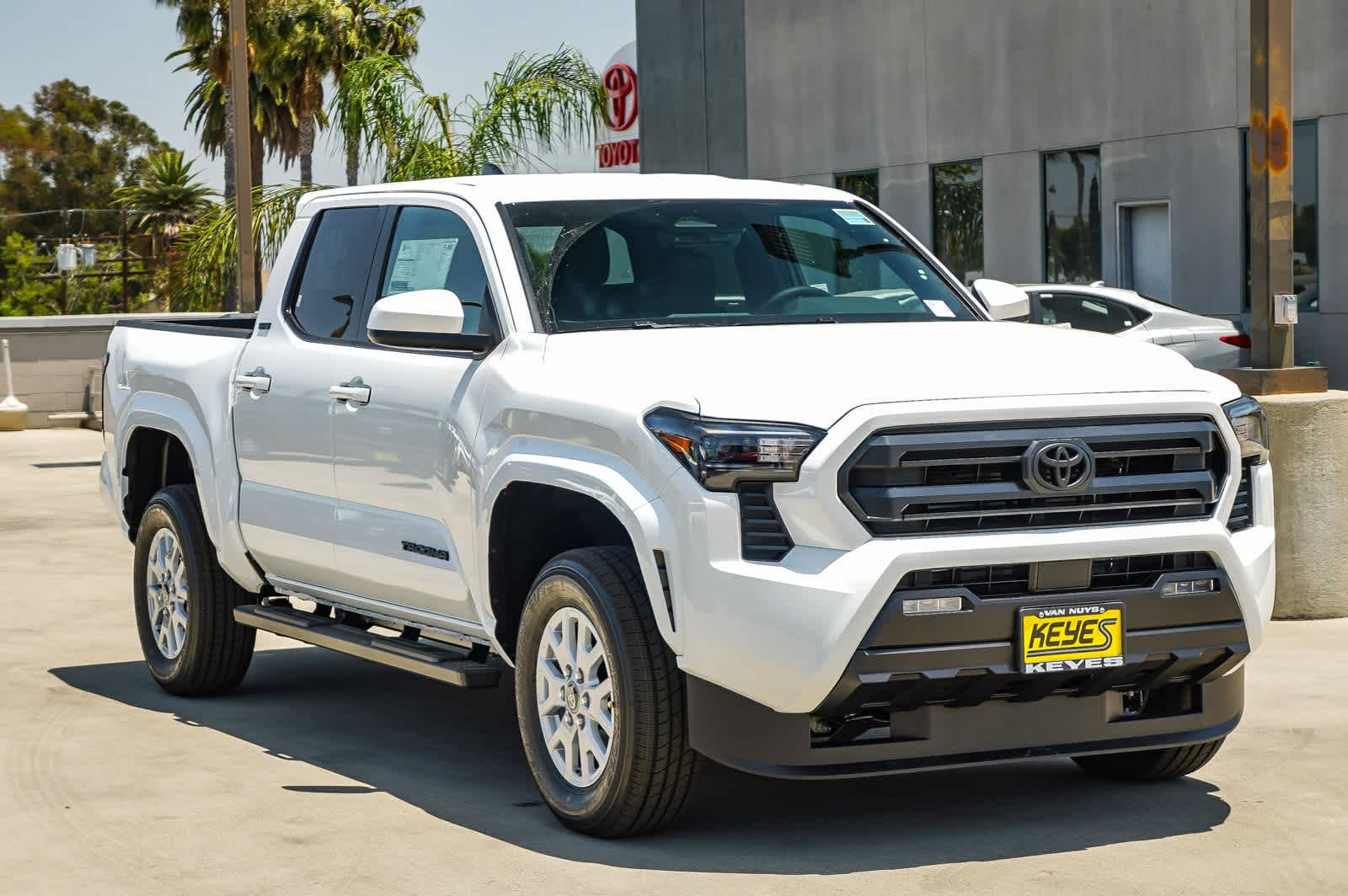 Thumbnail: 2025 Toyota Tacoma - 3