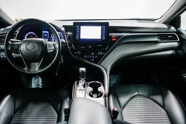 Thumbnail: 2023 Toyota Camry - 12