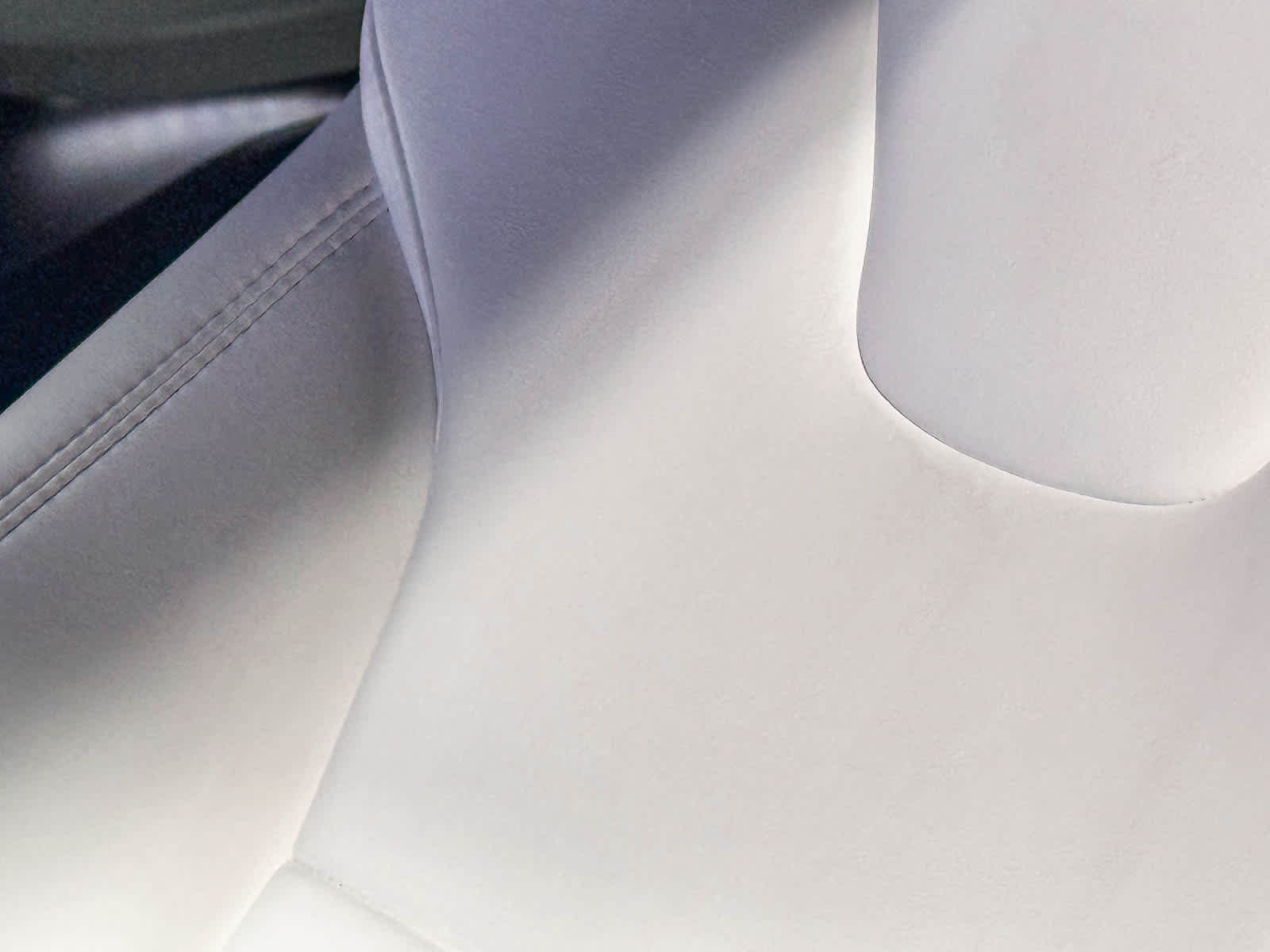 Thumbnail: 2020 Tesla Model S - 24