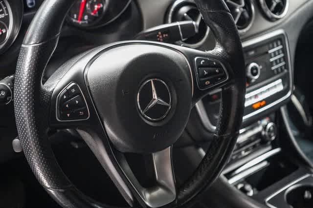 Thumbnail: 2019 Mercedes-Benz CLA - 20