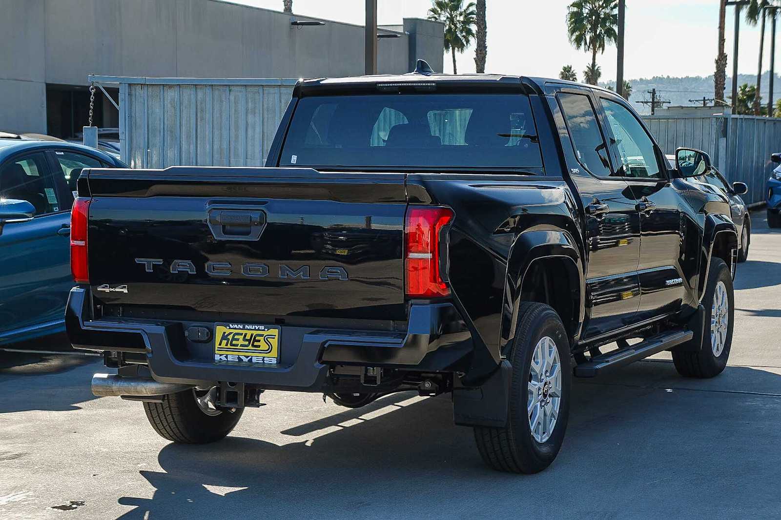 Thumbnail: 2025 Toyota Tacoma - 4