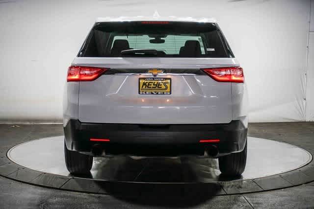 Thumbnail: 2019 Chevrolet Traverse - 3
