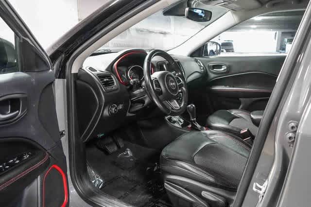 Thumbnail: 2020 Jeep Compass - 17