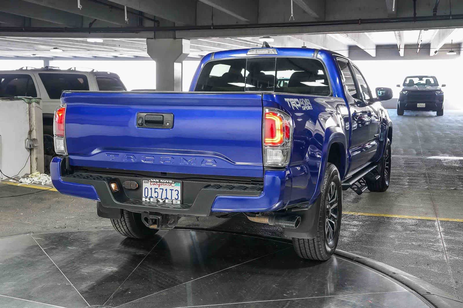 Thumbnail: 2023 Toyota Tacoma - 25
