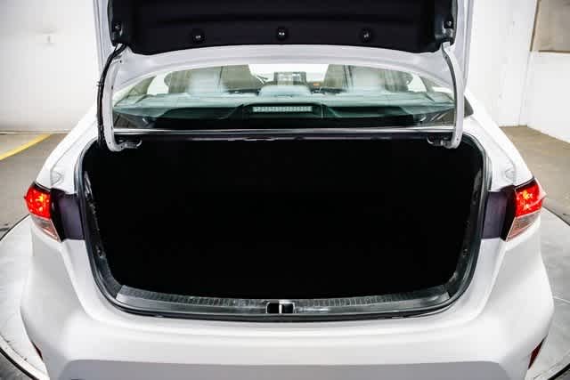 Thumbnail: 2022 Toyota Corolla - 26