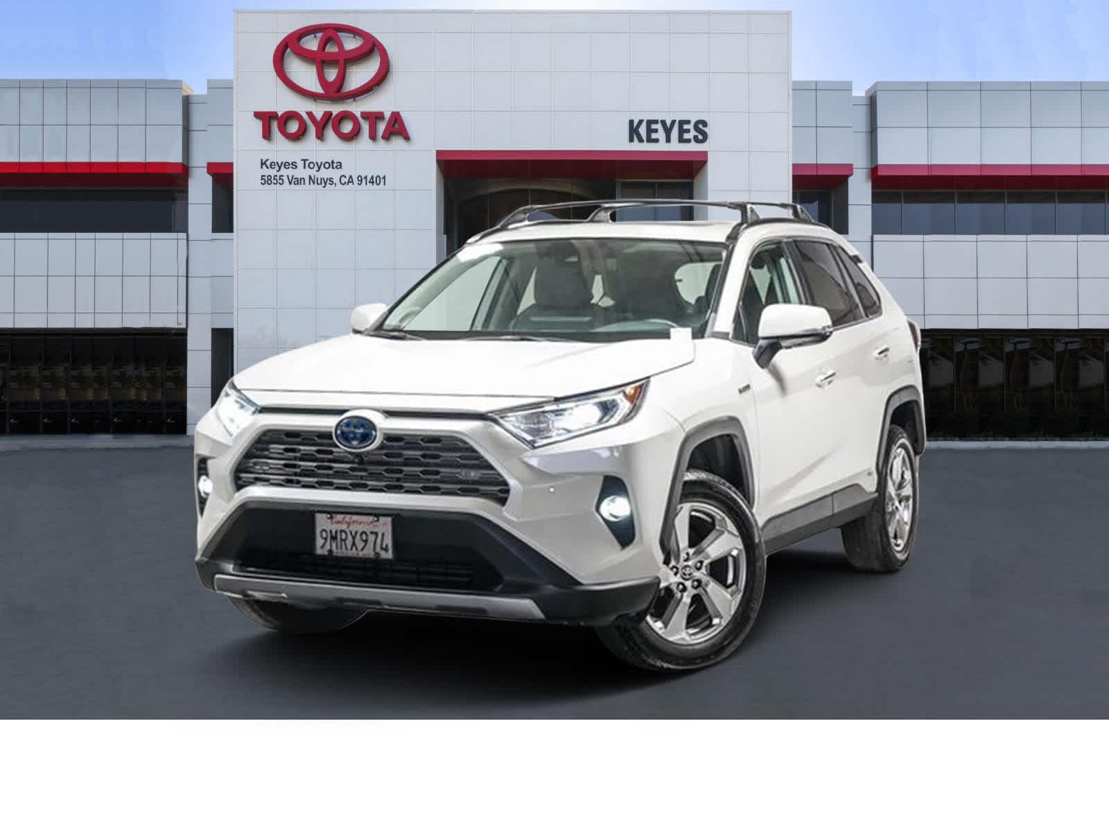 Thumbnail: 2021 Toyota RAV4 - 1