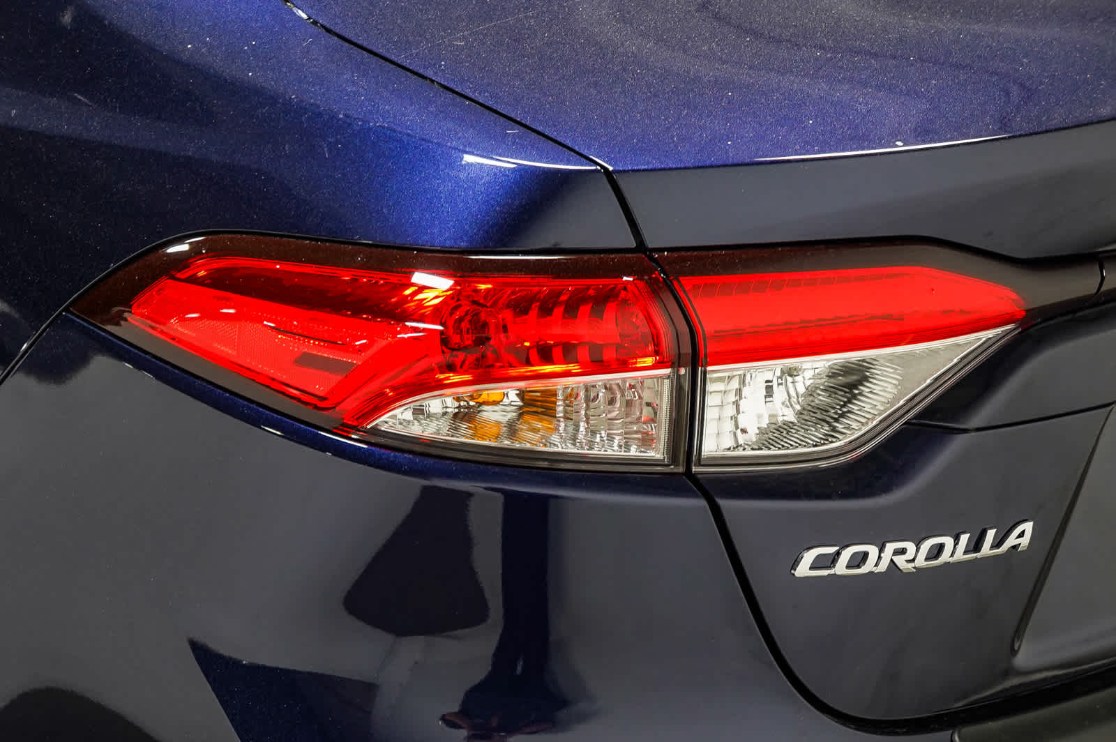 Thumbnail: 2025 Toyota Corolla - 9