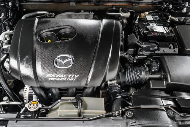2016 Mazda Mazda3 i Sport 27