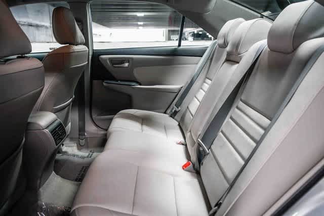 Thumbnail: 2015 Toyota Camry - 18