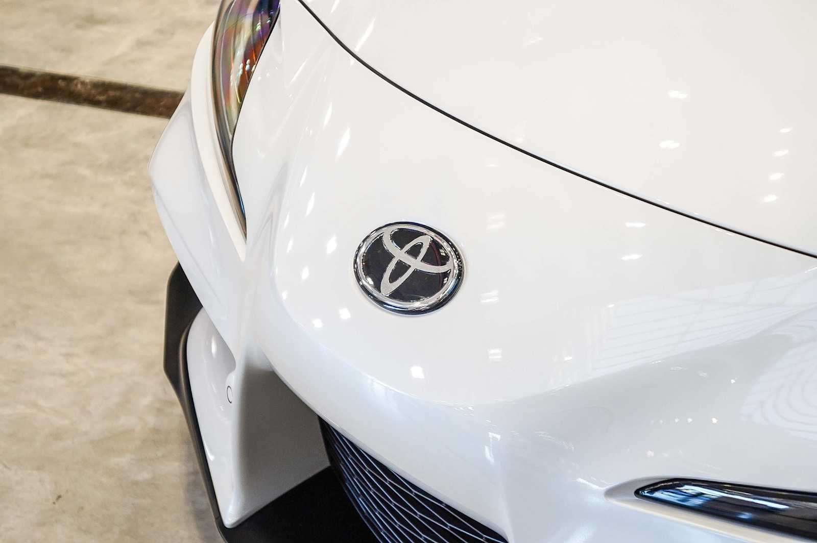 Thumbnail: 2026 Toyota GR Supra - 9