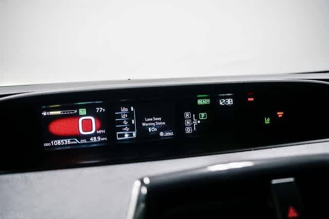 Thumbnail: 2016 Toyota Prius - 22