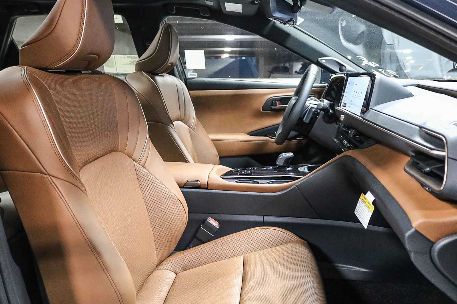 Thumbnail: 2025 Toyota Crown Signia - 18