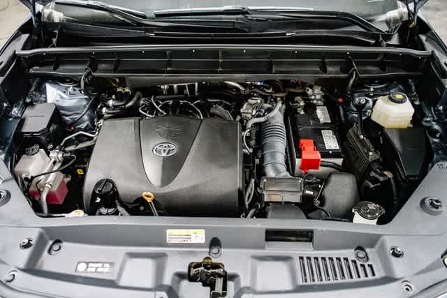 2022 Toyota Highlander LE 29
