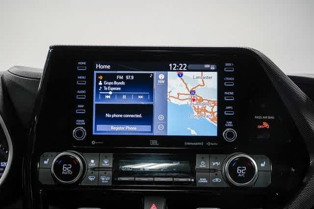 Thumbnail: 2021 Toyota Highlander - 15