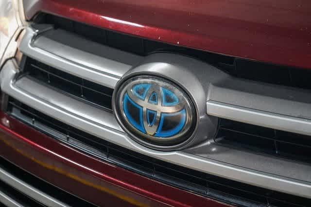 Thumbnail: 2018 Toyota Highlander - 9