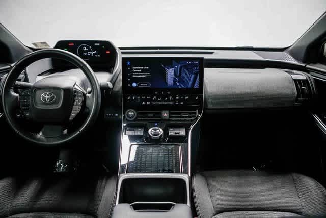 Thumbnail: 2025 Toyota bZ4X - 13