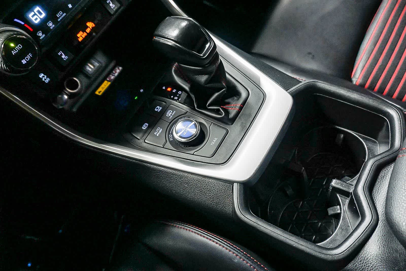 Thumbnail: 2023 Toyota RAV4 - 24