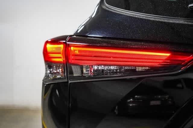 2021 Toyota Highlander Limited 11