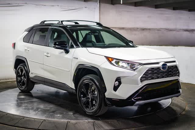 Thumbnail: 2019 Toyota RAV4 - 4