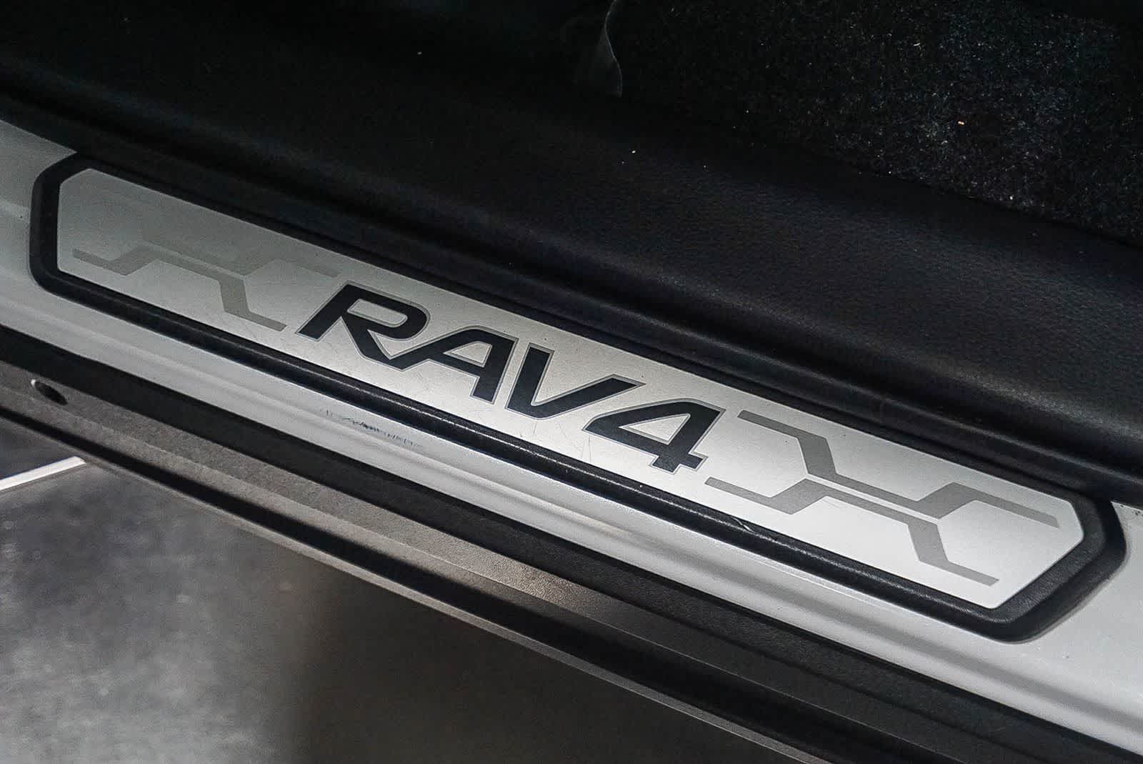 Thumbnail: 2024 Toyota RAV4 - 43