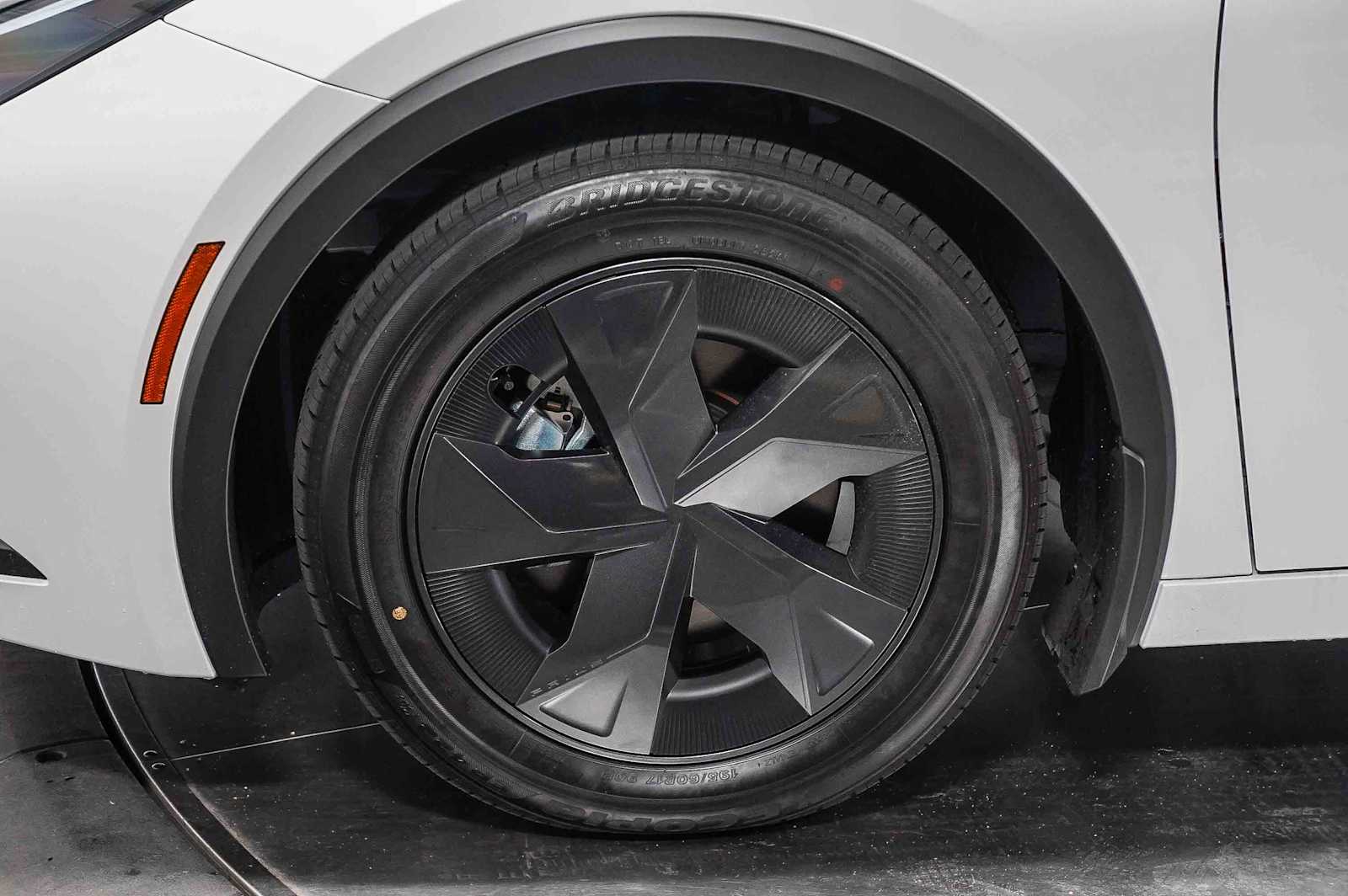 Thumbnail: 2026 Toyota Prius - 10