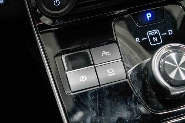 Thumbnail: 2025 Toyota bZ4X - 24