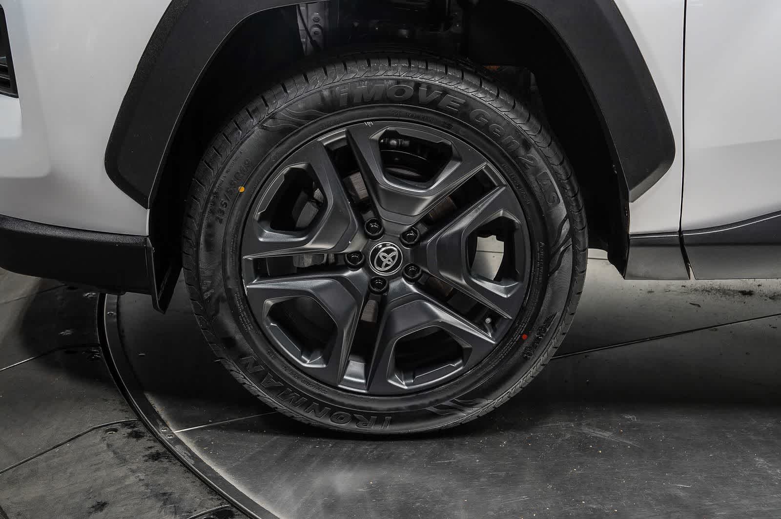 Thumbnail: 2024 Toyota RAV4 - 10