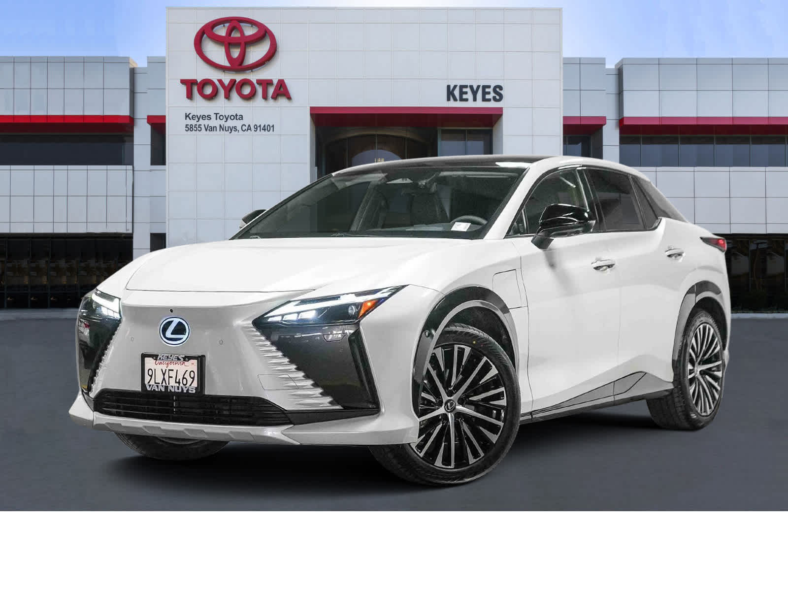 2023 Lexus RZ