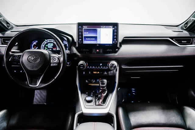Thumbnail: 2021 Toyota RAV4 - 13