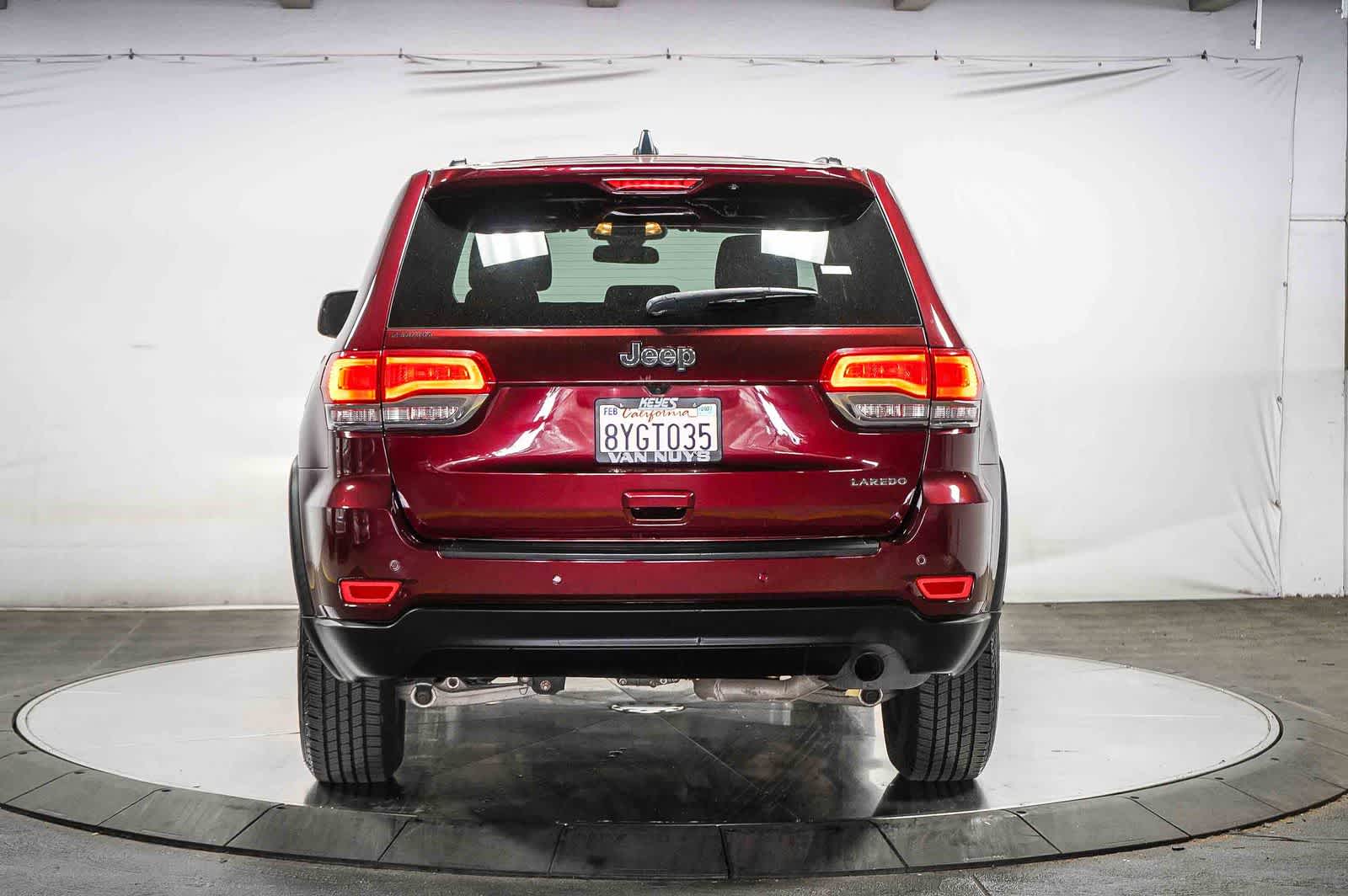 Thumbnail: 2018 Jeep Grand Cherokee - 5