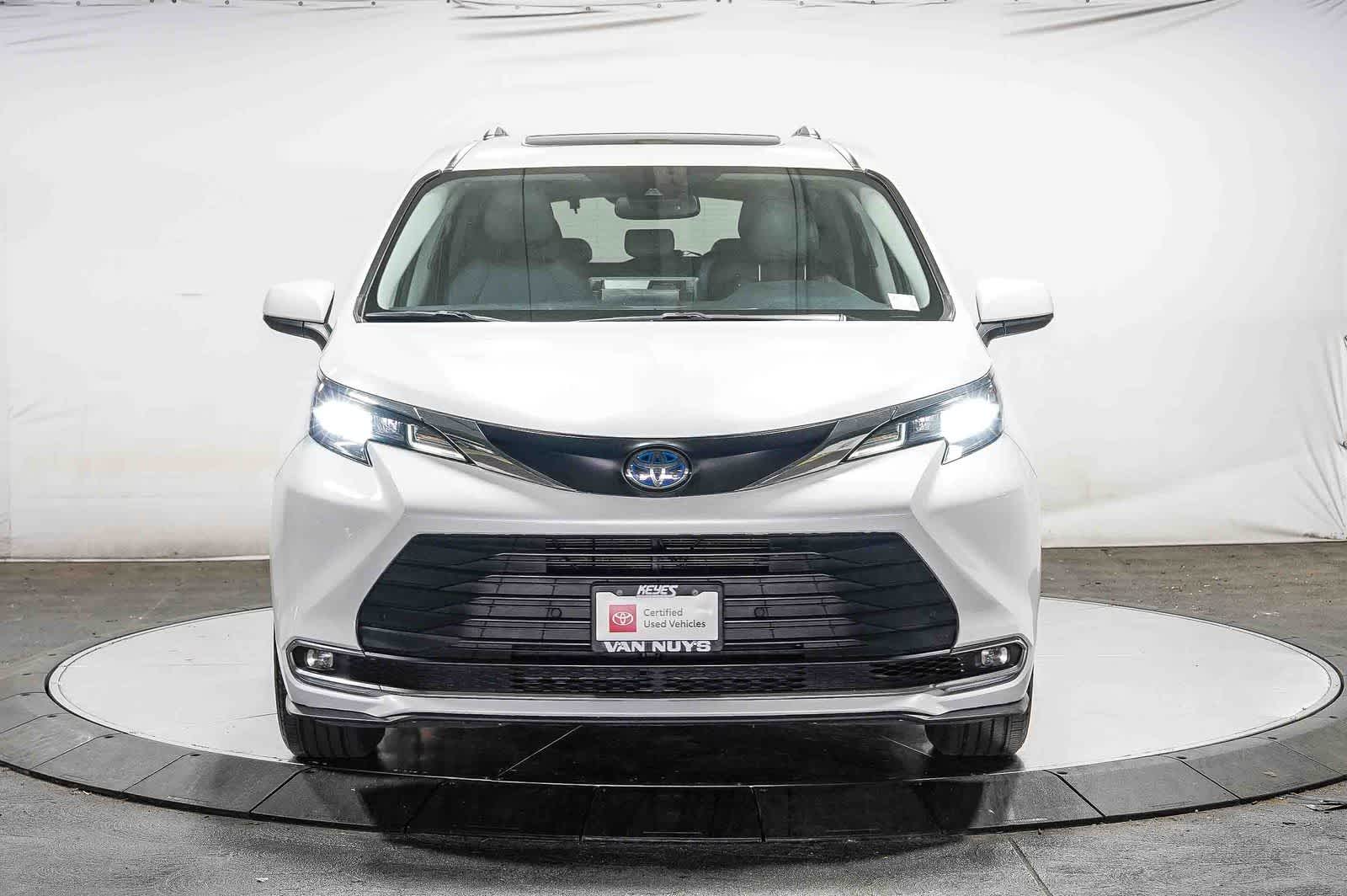 Thumbnail: 2024 Toyota Sienna - 7