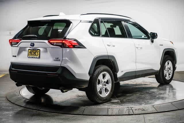 Thumbnail: 2021 Toyota RAV4 - 4