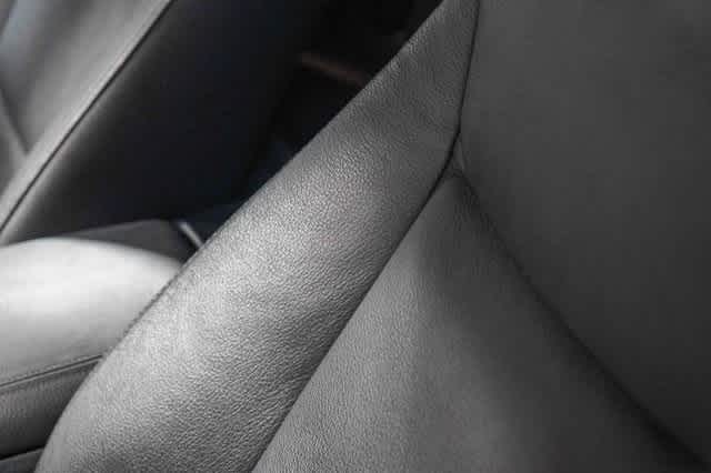 Thumbnail: 2011 BMW Z4 - 17