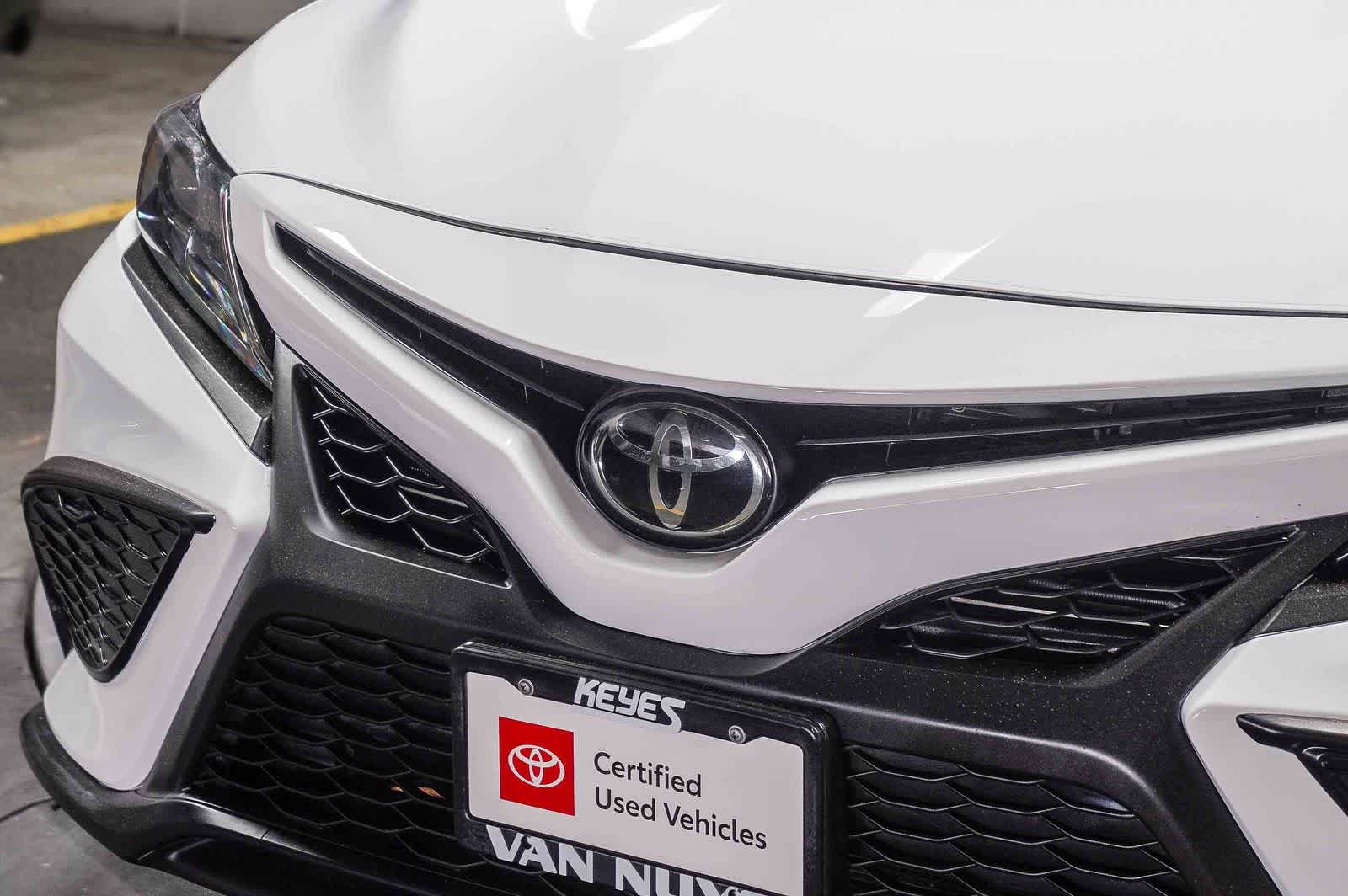 Thumbnail: 2024 Toyota Camry - 9