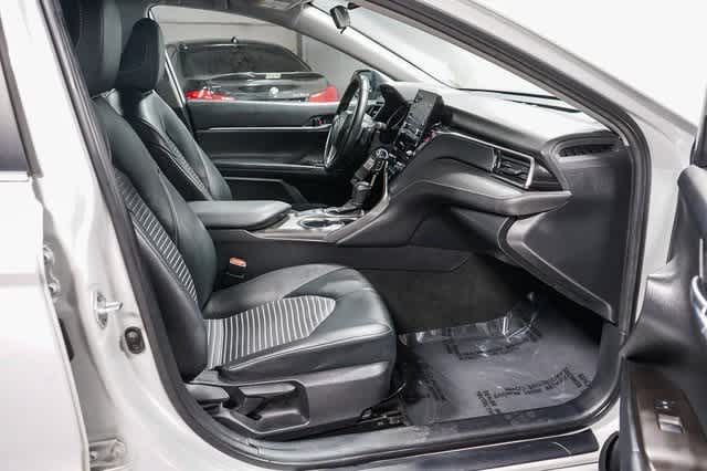 Thumbnail: 2023 Toyota Camry - 17